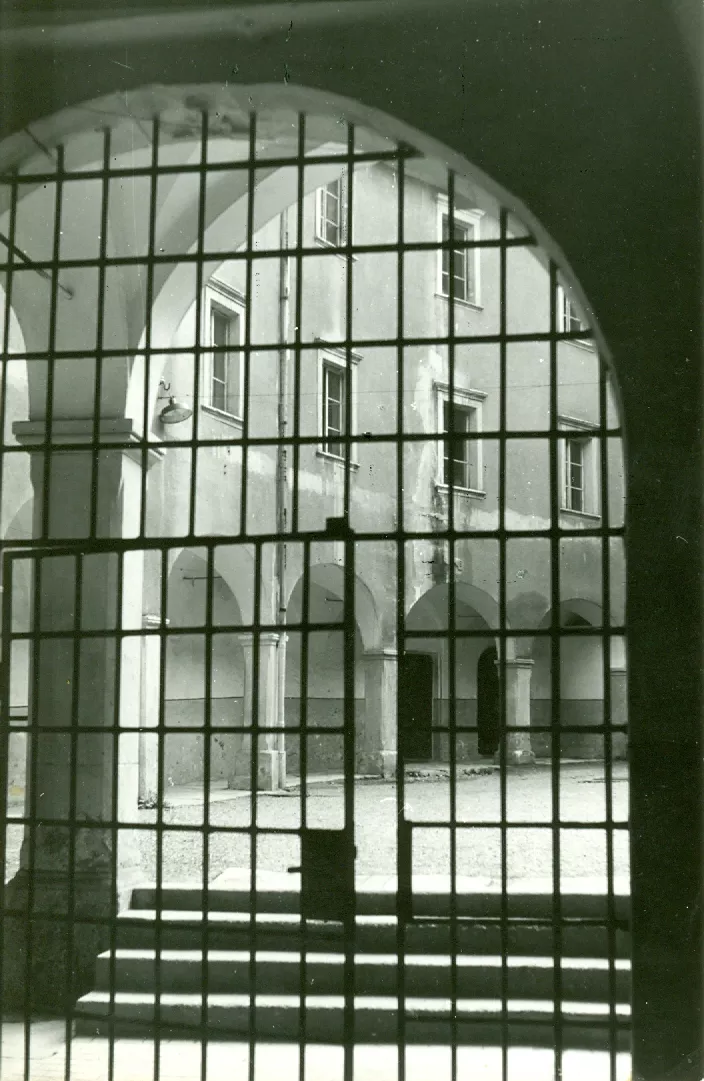 Notranja +żelezna zaporni+íka vrata KPD, foto 1966