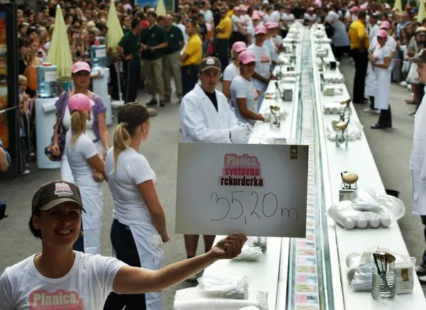 Ljubljanske mlekarne - 35 let sladoleda Planica, Guinnessov rekord