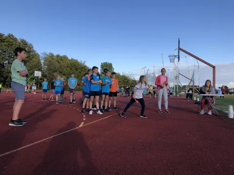 Na Mini Olimpijadi 2021 v Brežicah se je predstavilo skoraj 200 otrok