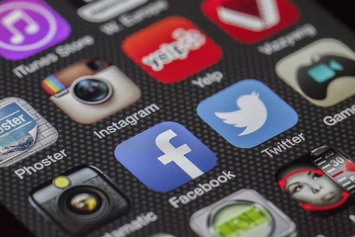 Brezplačna spletna delavnica: »Kako družbena omrežja koristno uporabiti za vaš posel«